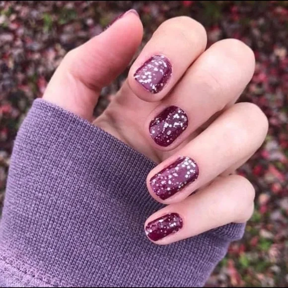 *Retired* Color Street: Wine Down | Deep Purple Red Silver Glitter Fall Dark - Picture 7 of 15